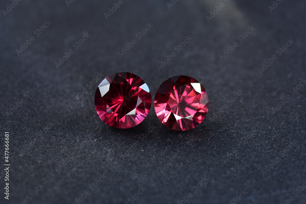 Εκτύπωση καμβά Cherry red color genuine rhodolite or almandine garnet loose round gemstones matched pair