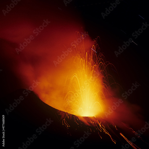 permanente Aktivität des Vulkans Stromboli