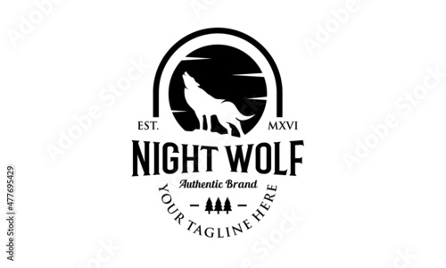 Night wolf roar logo vintage