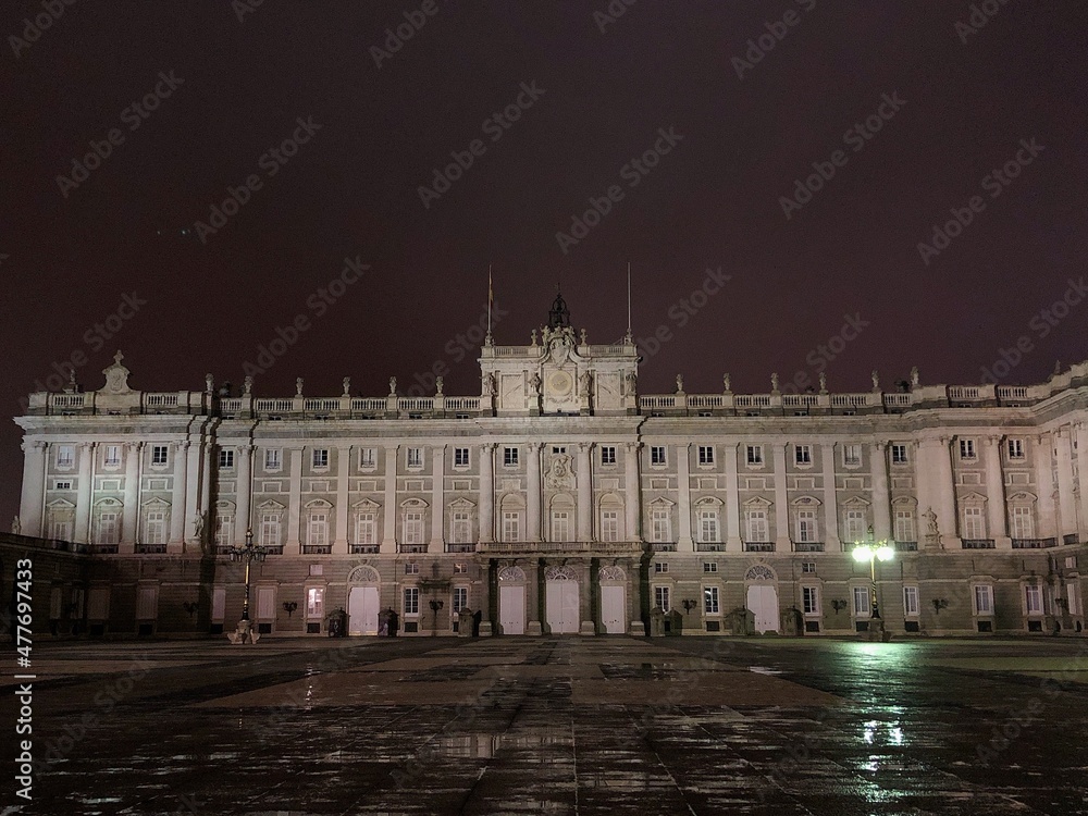 [Spain] Exterior of the Royal Palace of Madrid (Madrid)