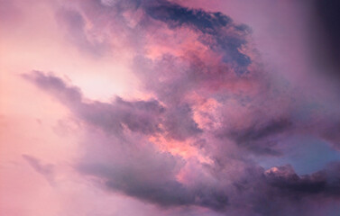 Keuken achterwand Romantische stijl Roze wolken in zachte hemel  © vlntn