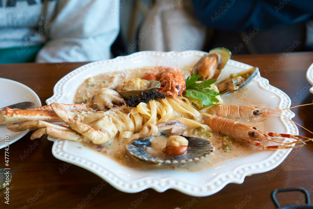 Seafood cream pasta, seafood rose pasta and seafood rose risotto Seafood cream pasta, seafood rose pasta and seafood rose risotto