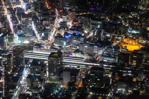 夜の静岡駅付近を南側から空撮 © northsan