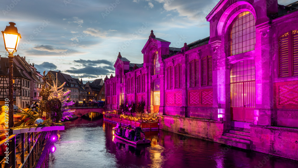 Fototapeta premium Christmas decoration in Colmar in france on December 22th 2021