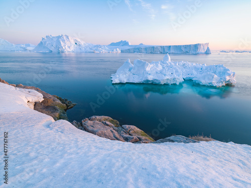 Foto Icebergs on arctic ocean, Greenland