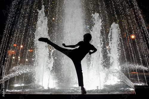 ©TRAVIS BELL PHOTOGRAPHY. ALL RIGHTS RESERVED.