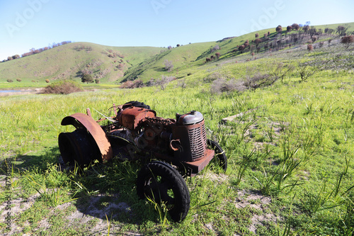 Wallpaper Mural person on the road Torontodigital.ca