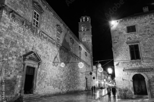 Black and white photo of street in Dubrovnik, Croatia