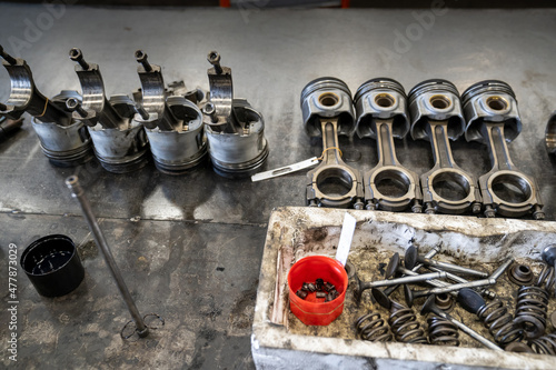 Repair and refurbishment of internal combustion engine parts on lathes and milling machines in the engine repair, maintenance and overhaul auto repair workshop