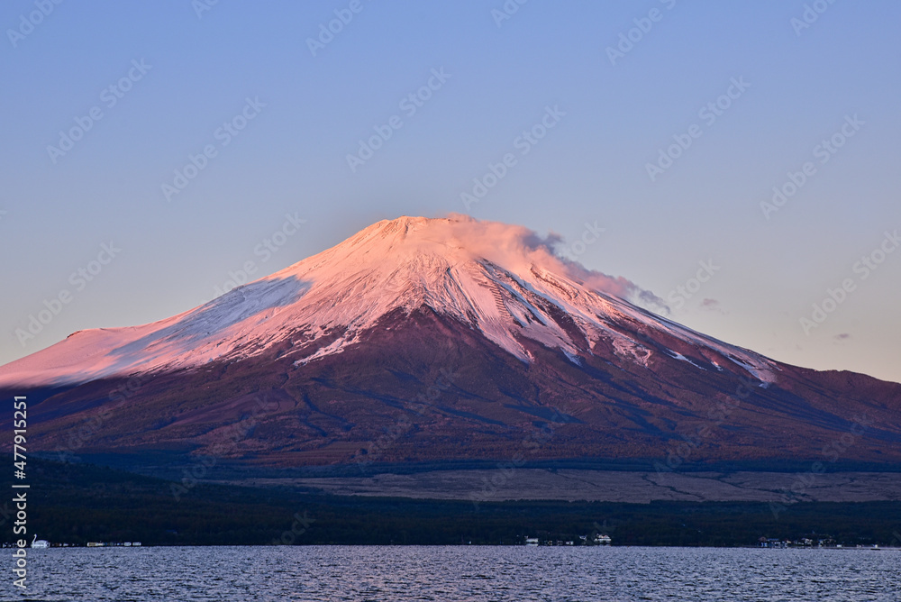 Mt. Fuji with a reddish tint