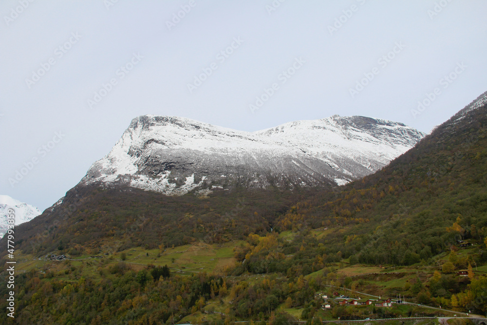 Fototapeta premium Snowy mountain