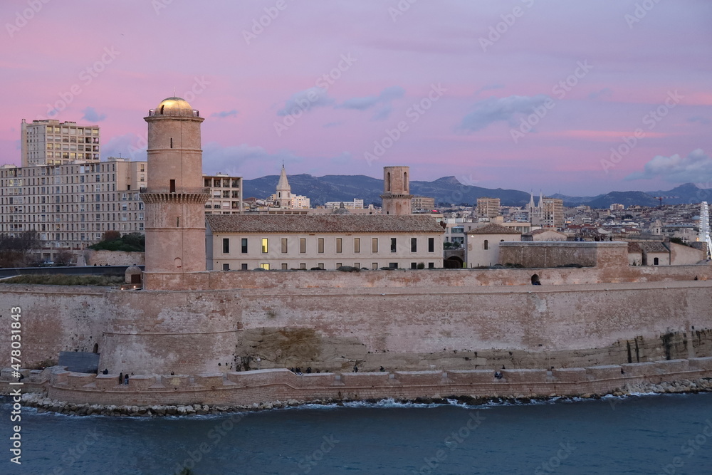 Le fort Saint Jean, vue de l'extérieur, ville de Marseille, département des Bouches du Rhône, France