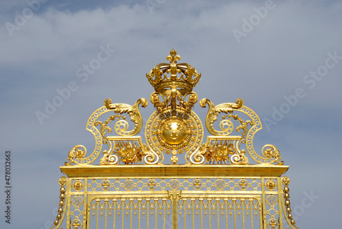 Porte royale du château de Versailles, France photo