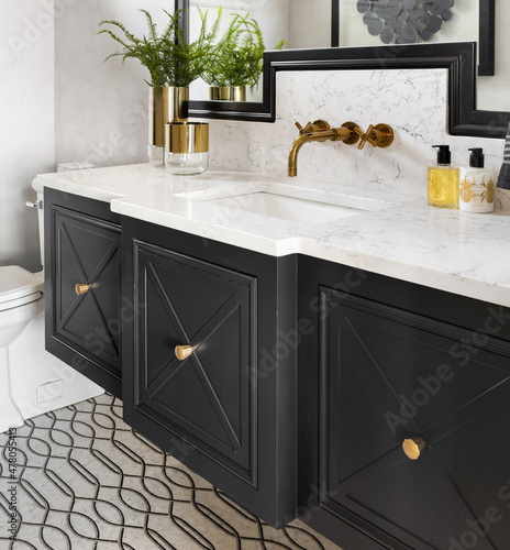 Tableau sur toile Beautiful bathroom in new luxury home