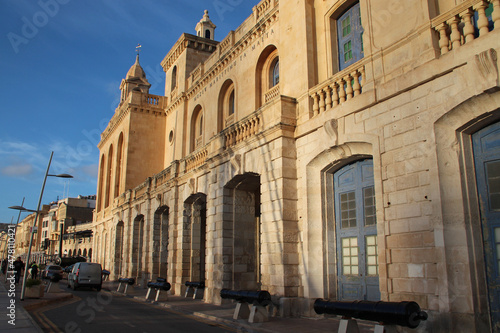 ancient stone building (museum) in vittoriosa in malta © frdric