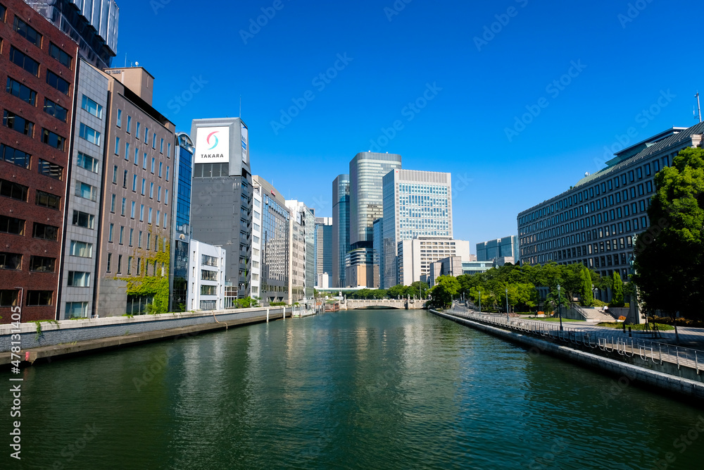 Naklejka premium 大阪市 淀屋橋、中之島の高層ビル群