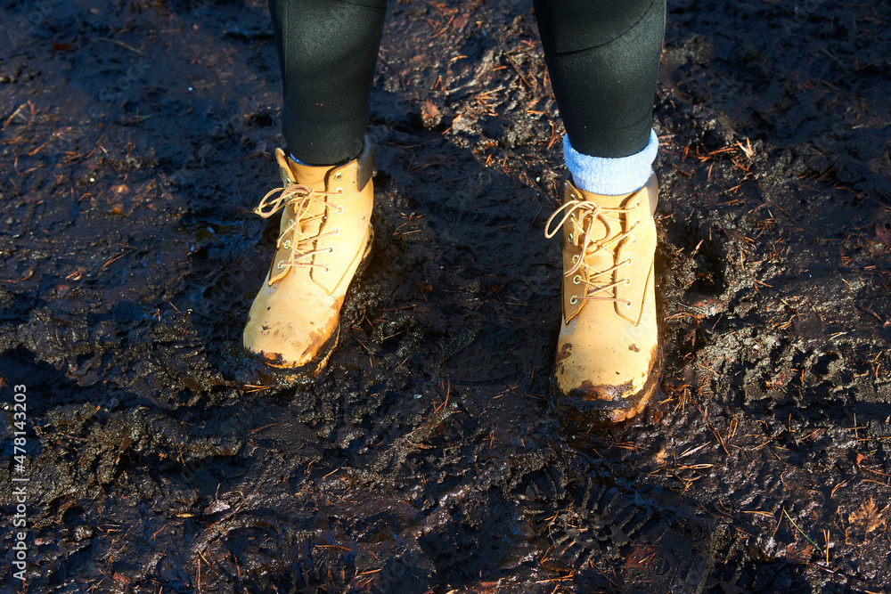 Tourist Shoes in the mud. Trips in bad weather Tourist Shoes in the mud. Trips in bad weather