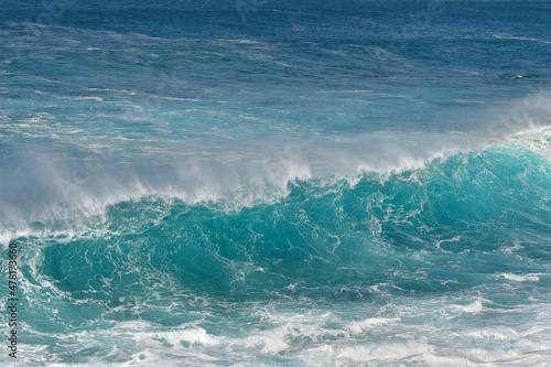 Beautiful ocean waves. © Susanne Fritzsche