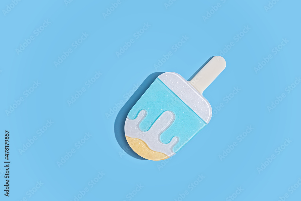 Trendy sunlight Summer pattern made with toy ice cream on bright light blue background. Minimal summer concept
Trendy sunlight Summer pattern made with toy ice cream on bright light blue background. Minimal summer concept