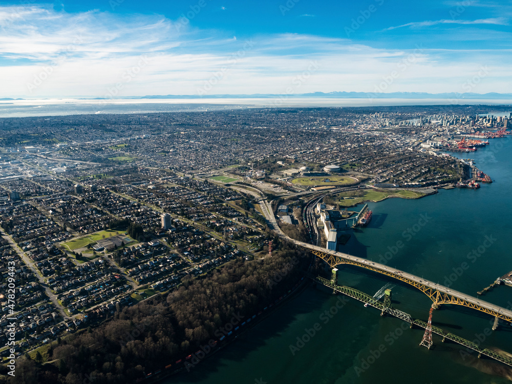 Obraz premium Stock Aerial Photo of Iron Workers Memorial Bridge and Burnaby Vancouver , Canada