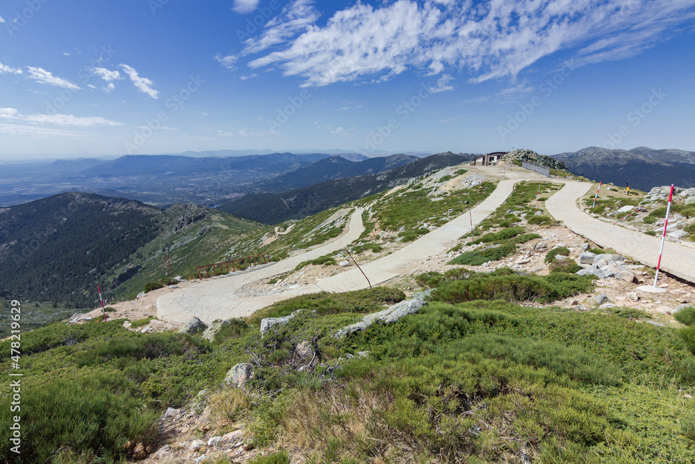 Fototapeta premium Hiking to 