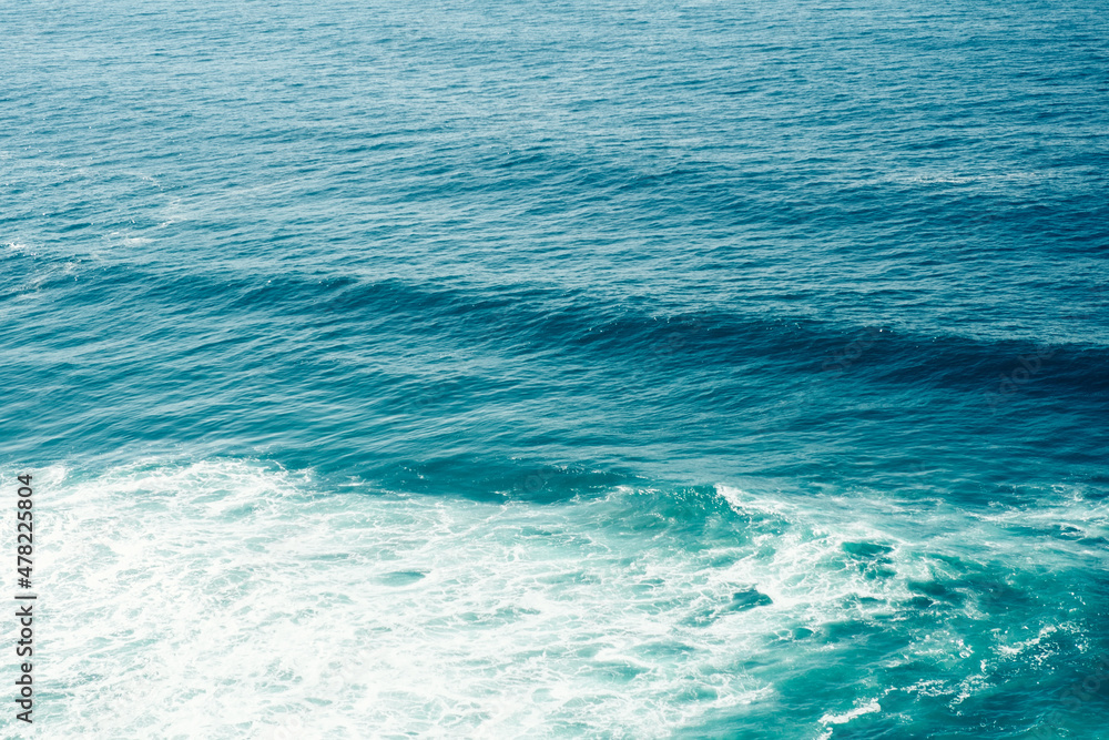 Obraz premium waves on the sea