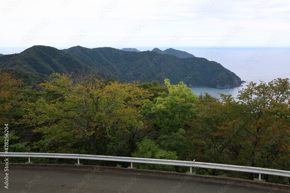 Obraz premium 秋支度の半島
