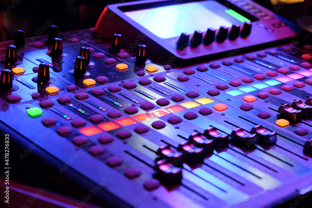 Fototapeta premium Closeup of an audio mixing control panel