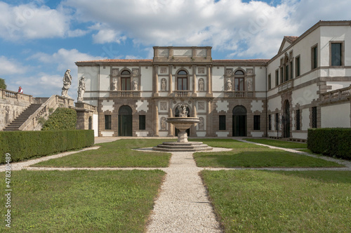 Monselice, Padova. Facciata di Villa Duodo, arch. Vincenzo Scamozzi © Guido