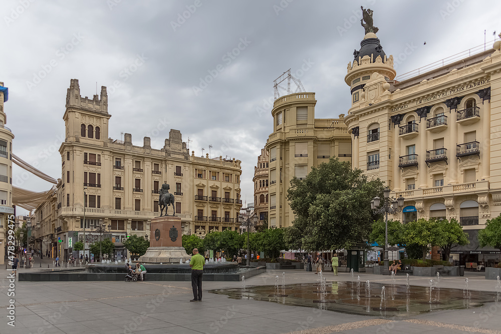 View at the Tendillas square, Plaza de las tendillas, considered as the city’s main square,classic buildings, fountains, the Gran Capitán statue, tourist people visiting