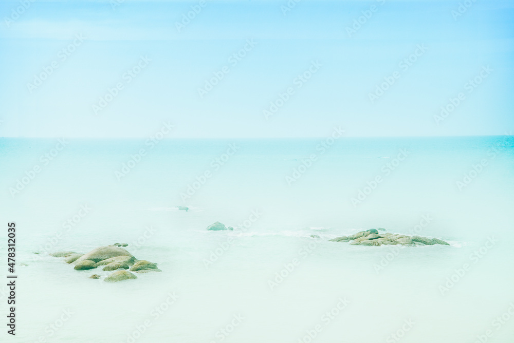 Naklejka premium sea, clear sky
