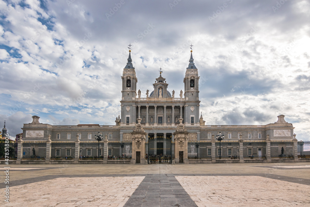 Madrid, Spain, October 2019 - view of Cathedral Santa Maria la Real la Almudena at Plaza de la Armeria 