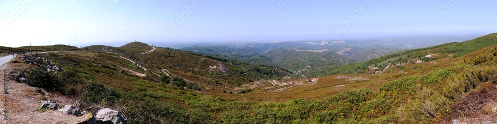 Photo panoramique sur la Serra de Monchique dans la région de l'Algarve au Portugal