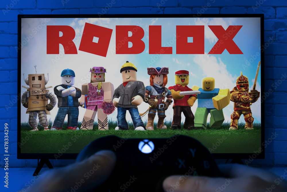 Foto de Play Roblox at smartv 4K, 4 Jan, Sao Paulo, Brazil do Stock