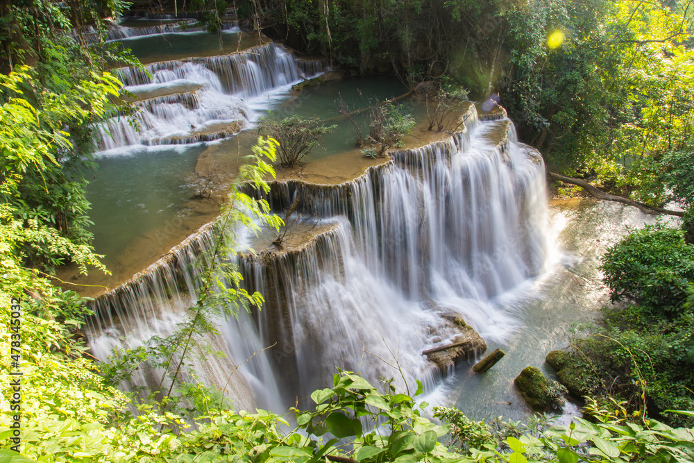 Obraz premium Level four of Waterfall Huai Mae Kamin in Kanchanaburi, Thailand