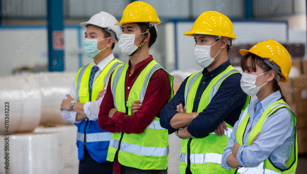 warehouse worker meeting warehouse worker meeting