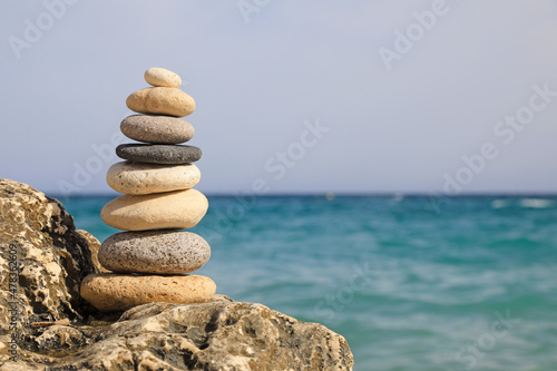 columna piedras zen pir  mide playa almer  a 4M0A6620-as22