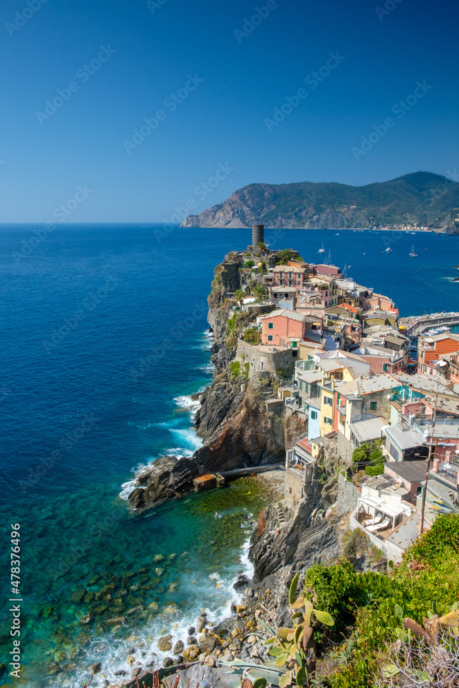Le magnifiqyue village de Vernazza dans les Cinque Terre, Italie