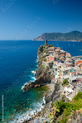 Fototapeta Naklejka Na Ścianę i Meble -  Le magnifiqyue village de Vernazza dans les Cinque Terre, Italie