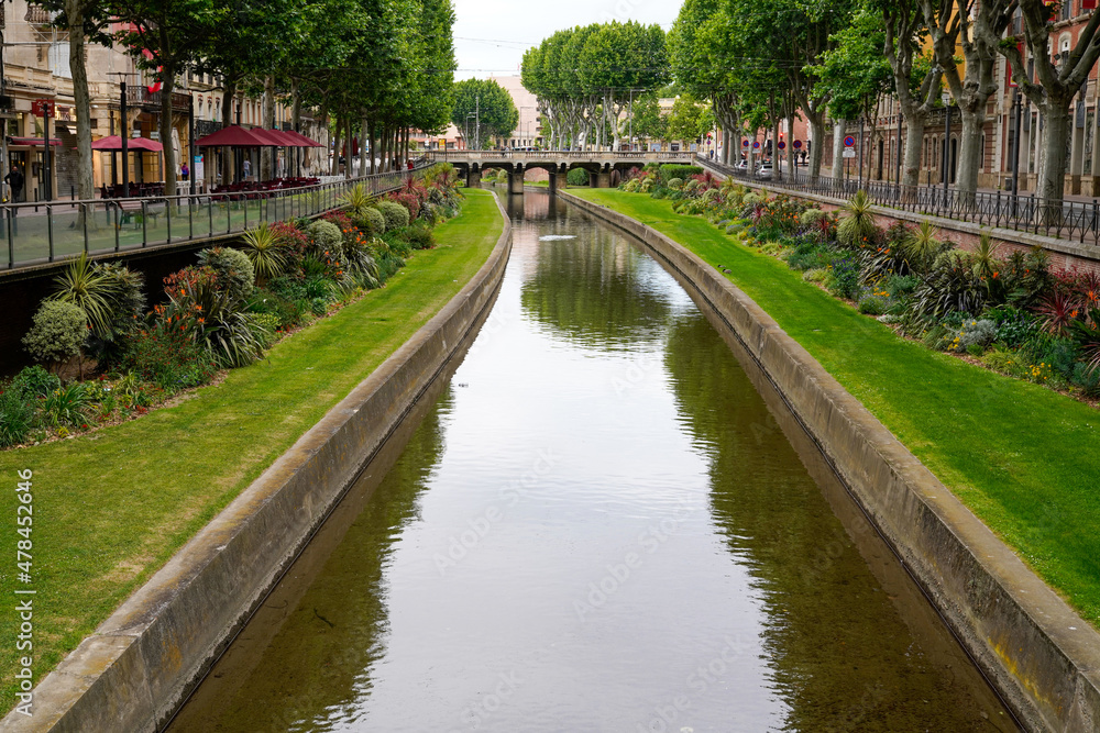 perpignan water canal in the urban center of the french town in the south of france perpignan water canal in the urban center of the french town in the south of france