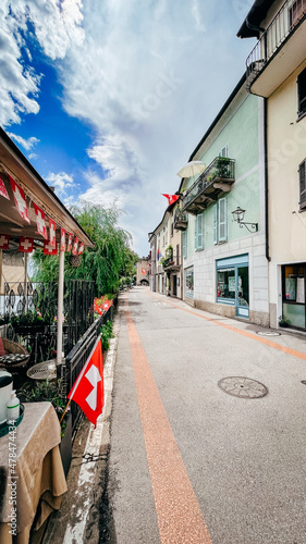 eine Strasse in der Schweiz