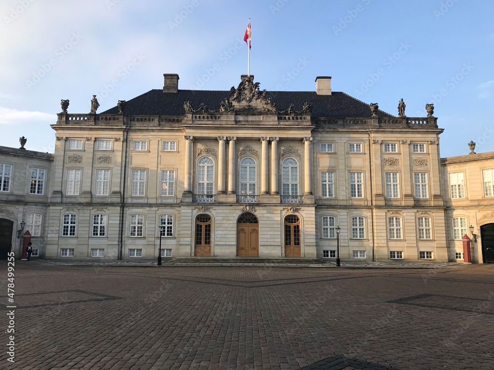Fototapeta premium royal palace Amalienborg, Copenhagen, Denmark 