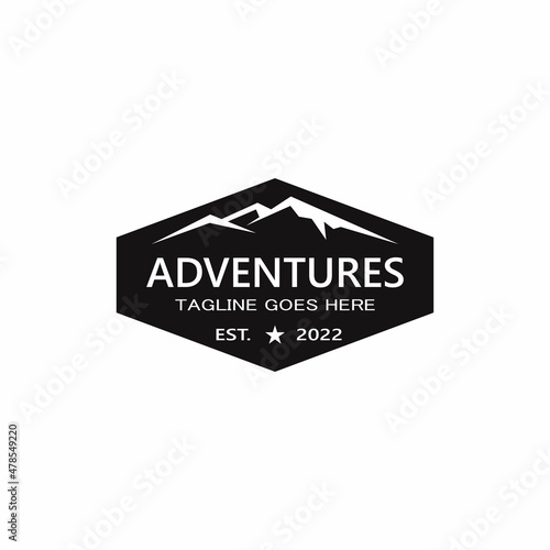 Mountain icon Logo Template Vector illustration design