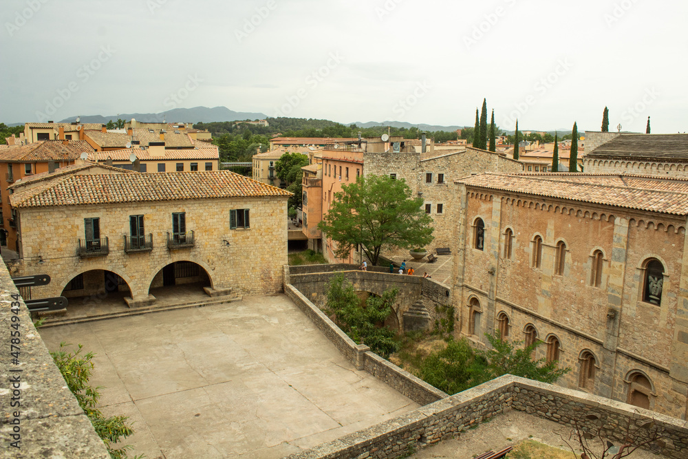 Fototapeta premium girona spanien innenstadt