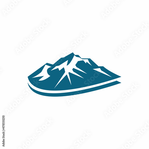 Mountain icon Logo Template Vector illustration design