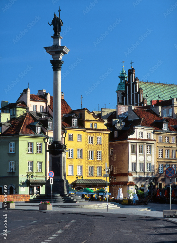 Obraz premium The Old Town, Castle Square, Zygmunt's Column, Warsaw, Poland
