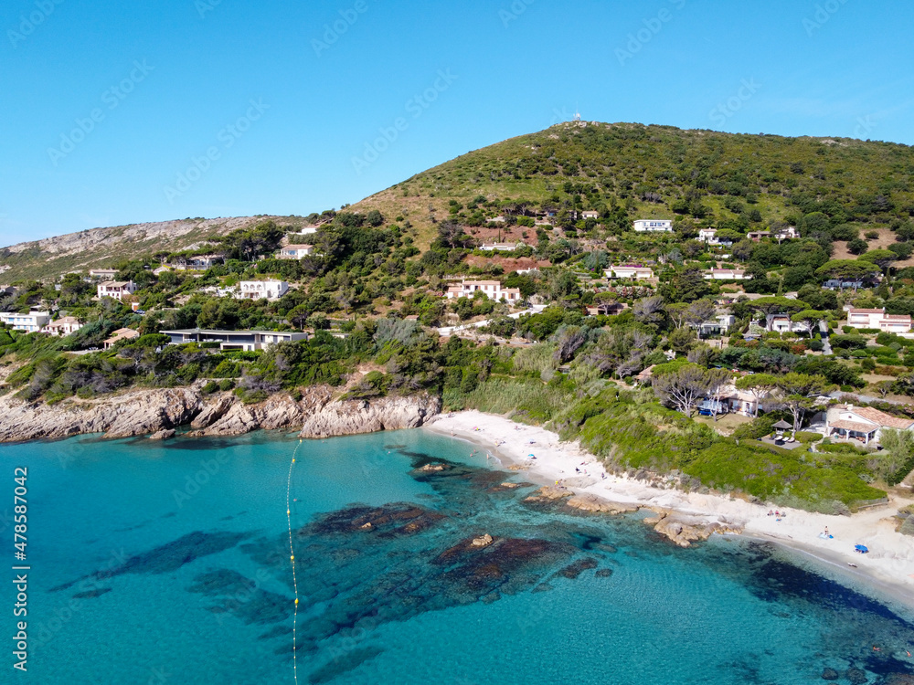Naklejka premium Summer holidays on French Riviera, aerial view on rocks and sandy beach Escalet near Ramatuelle and Saint-Tropez, Var, France