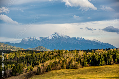 Fototapeta Naklejka Na Ścianę i Meble -  autumn in the mountains, Krivan, peak, Liptov, High Tatras, Vysoke Tatry, Slovakia, Europe