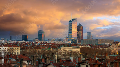 la skyline de Lyon, les tours de la Part-Dieu, France