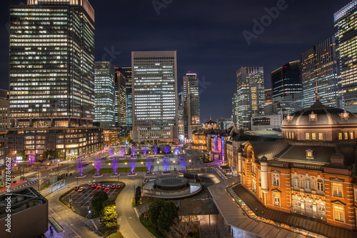 東京駅　冬のイルミネーション © スプやん